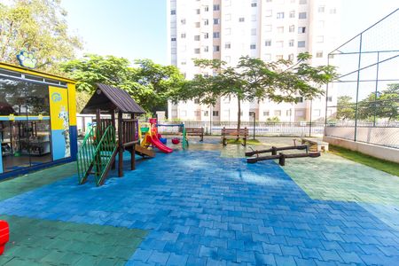 Apartamento à venda com 41m², 2 quartos e sem vagaÁrea comum - Playground