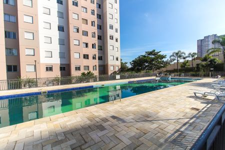 Apartamento à venda com 41m², 2 quartos e sem vagaÁrea comum - Piscina