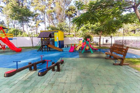 Apartamento à venda com 41m², 2 quartos e sem vagaÁrea comum - Playground