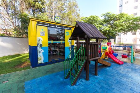 Apartamento à venda com 41m², 2 quartos e sem vagaÁrea comum - Playground