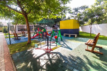 Apartamento à venda com 41m², 2 quartos e sem vagaÁrea comum - Playground