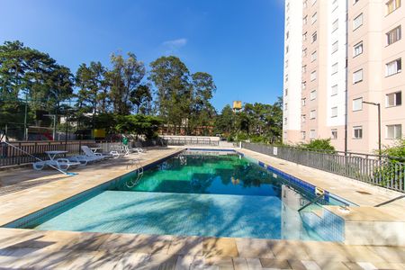 Apartamento à venda com 41m², 2 quartos e sem vagaÁrea comum - Piscina