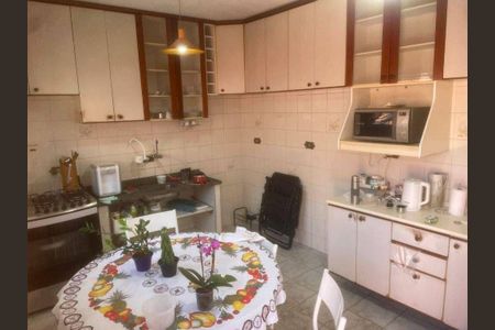 Casa à venda com 3 quartos, 175m² em Rio Pequeno, São Paulo