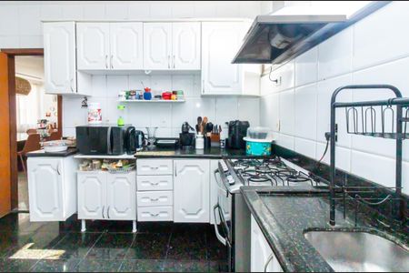 Apartamento à venda com 163m², 4 quartos e 2 vagasCozinha