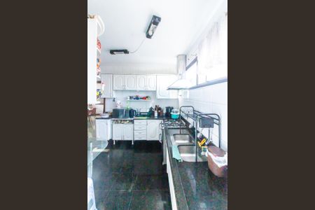 Apartamento à venda com 163m², 4 quartos e 2 vagasCozinha