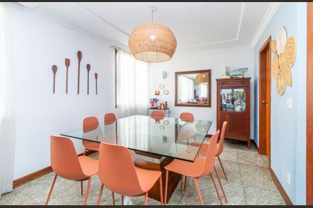 Apartamento à venda com 163m², 4 quartos e 2 vagasSala de jantar