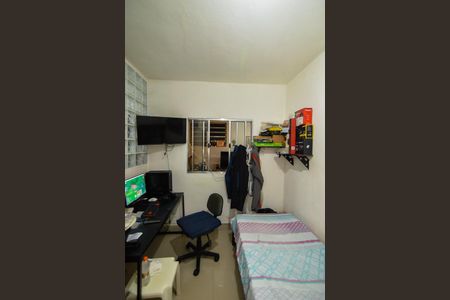 Casa à venda com 676m², 4 quartos e 5 vagasQuarto  - Casa 2