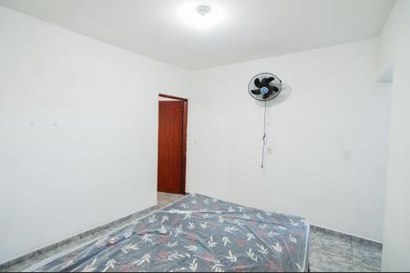 Casa à venda com 676m², 4 quartos e 5 vagasSala - Casa 3