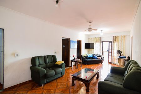 Sala de casa à venda com 4 quartos, 676m² em Parque Continental, Guarulhos