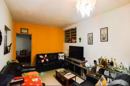 Casa à venda com 676m², 4 quartos e 5 vagasSala - Casa 2