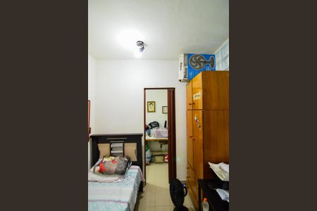 Casa à venda com 676m², 4 quartos e 5 vagasQuarto  - Casa 2