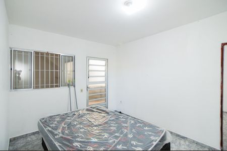 Casa à venda com 676m², 4 quartos e 5 vagasSala - Casa 3
