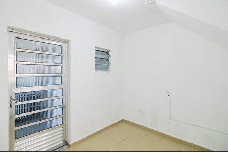 Casa à venda com 676m², 4 quartos e 5 vagasÁrea de Serviço  - Casa 3