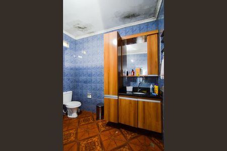 Casa à venda com 676m², 4 quartos e 5 vagasBanheiro