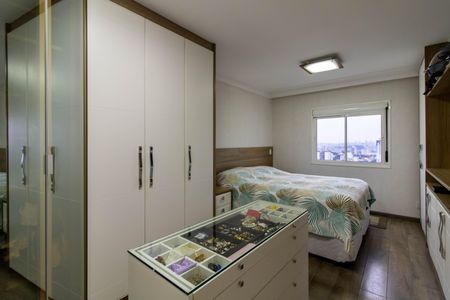 Apartamento à venda com 182m², 4 quartos e 3 vagasSuíte1