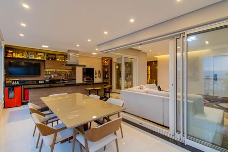Apartamento à venda com 182m², 4 quartos e 3 vagasVaranda Gourmet