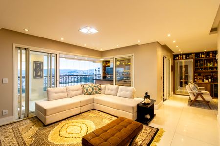 Apartamento à venda com 4 quartos, 182m² em Vila Rosalia, Guarulhos