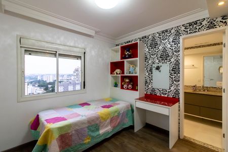 Apartamento à venda com 182m², 4 quartos e 3 vagasSuíte 2
