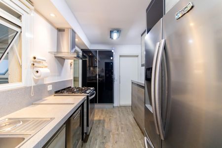 Apartamento à venda com 182m², 4 quartos e 3 vagasCozinha