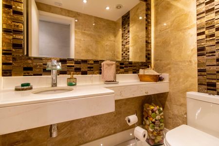 Apartamento à venda com 182m², 4 quartos e 3 vagasLavabo