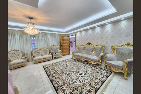 Casa à venda com 3 quartos, 200m² em Butantã, São Paulo