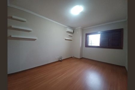 Casa para alugar com 210m², 4 quartos e 2 vagasQuarto 2