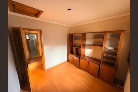 Casa para alugar com 210m², 4 quartos e 2 vagasQuarto 4 