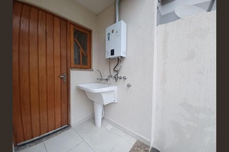 Casa para alugar com 210m², 4 quartos e 2 vagasÁrea de serviço