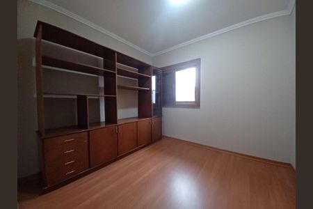Casa para alugar com 210m², 4 quartos e 2 vagasQuarto 4 