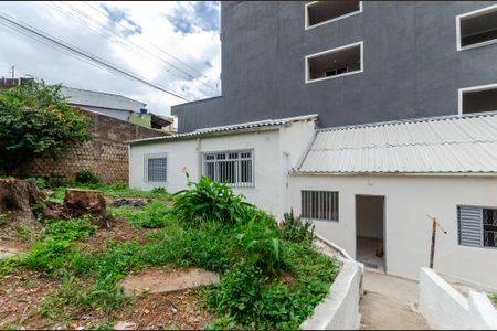 Casa à venda com 229m², 2 quartos e 1 vagaÁrea externa