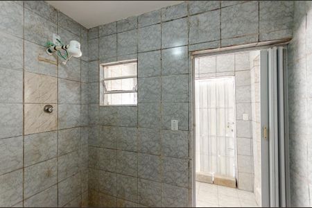 Casa à venda com 229m², 2 quartos e 1 vagaBanheiro