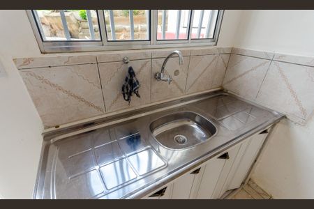 Casa à venda com 229m², 2 quartos e 1 vagaCozinha