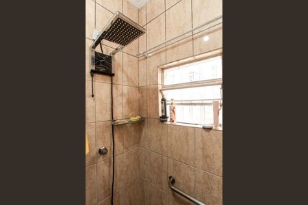 Casa à venda com 82m², 2 quartos e 1 vaga Casa à venda com 82m², 2 quartos e 1 vagaBanheiro