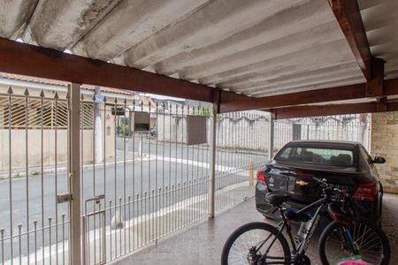 Casa à venda com 82m², 2 quartos e 1 vaga