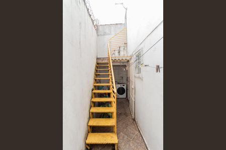 Casa à venda com 82m², 2 quartos e 1 vaga