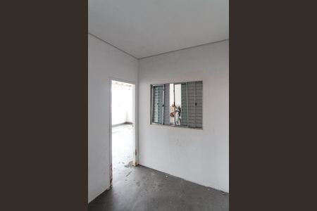 Casa à venda com 82m², 2 quartos e 1 vaga