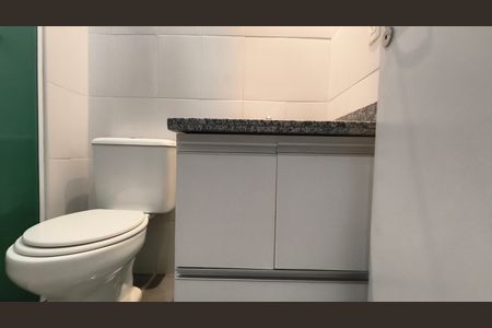 Apartamento à venda com 68m², 2 quartos e 2 vagasBanheiro da Suíte