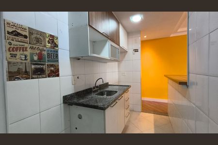 Apartamento à venda com 68m², 2 quartos e 2 vagasCozinha