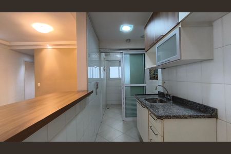 Apartamento à venda com 68m², 2 quartos e 2 vagasCozinha