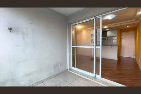 Apartamento à venda com 68m², 2 quartos e 2 vagasVaranda