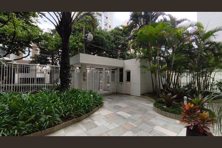 Apartamento à venda com 68m², 2 quartos e 2 vagasEntrada e Portaria