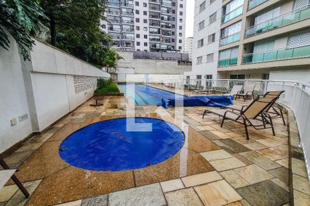 Apartamento à venda com 68m², 2 quartos e 2 vagasPiscina