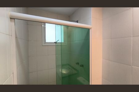 Apartamento à venda com 68m², 2 quartos e 2 vagasBanheiro da Suíte