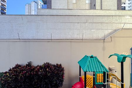 Apartamento para alugar com 125m², 3 quartos e 2 vagas Apartamento para alugar com 125m², 3 quartos e 2 vagasVista do Quarto 2