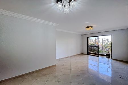 Apartamento para alugar com 125m², 3 quartos e 2 vagas Apartamento para alugar com 125m², 3 quartos e 2 vagasSala