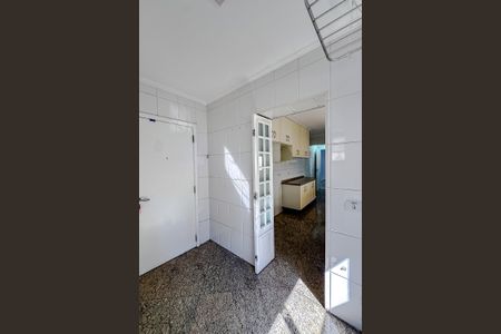 Apartamento para alugar com 125m², 3 quartos e 2 vagas Apartamento para alugar com 125m², 3 quartos e 2 vagasÁrea de Serviço