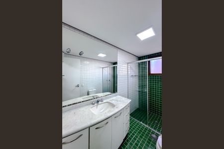 Apartamento para alugar com 125m², 3 quartos e 2 vagas Apartamento para alugar com 125m², 3 quartos e 2 vagasBanheiro da Suíte