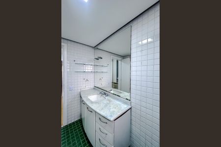 Apartamento para alugar com 125m², 3 quartos e 2 vagas Apartamento para alugar com 125m², 3 quartos e 2 vagasBanheiro da Suíte