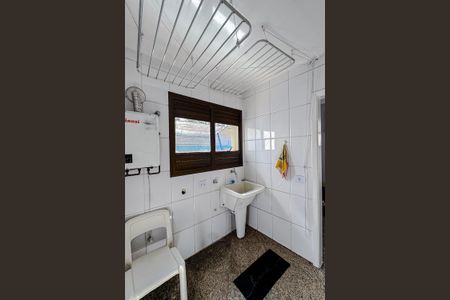 Apartamento para alugar com 125m², 3 quartos e 2 vagas Apartamento para alugar com 125m², 3 quartos e 2 vagasÁrea de Serviço