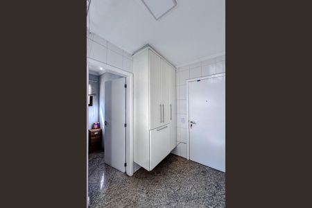 Apartamento para alugar com 125m², 3 quartos e 2 vagas Apartamento para alugar com 125m², 3 quartos e 2 vagasÁrea de Serviço